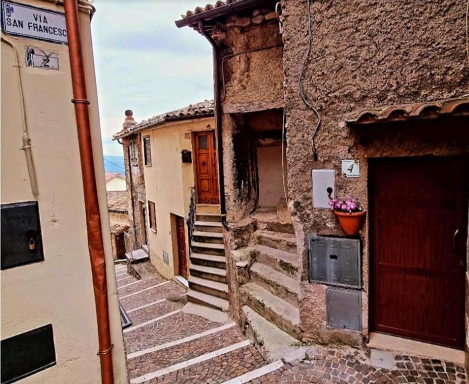 Poggio BustoneIl Sentieroアパートメント エクステリア 写真