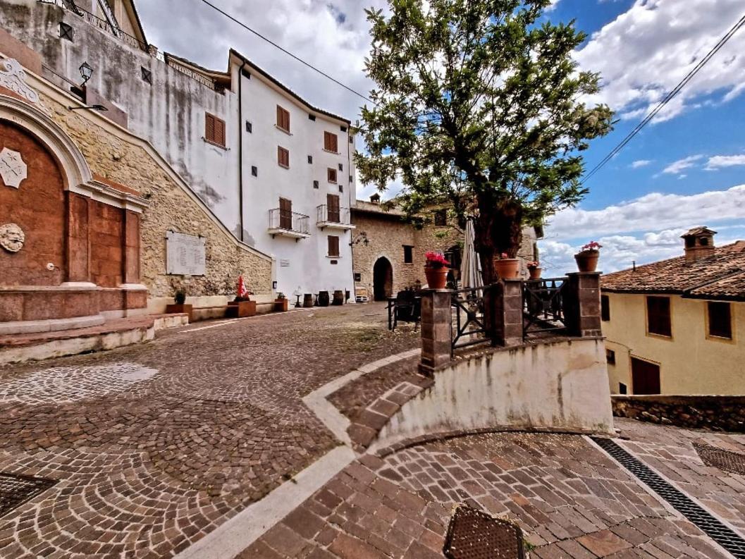 Poggio BustoneIl Sentieroアパートメント エクステリア 写真
