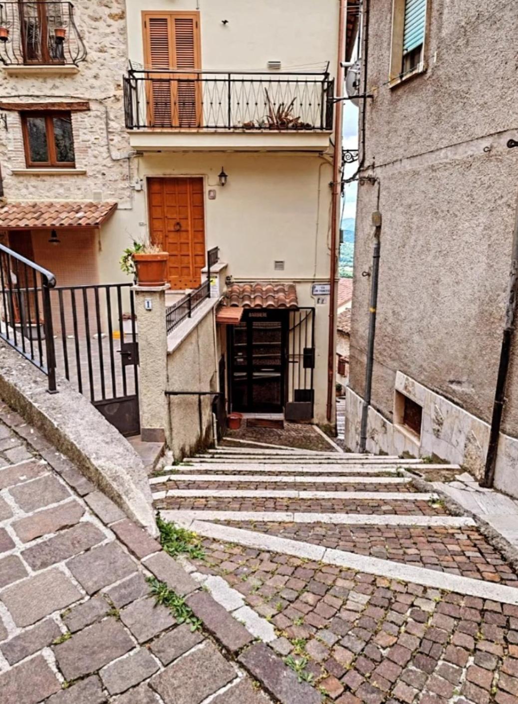Poggio BustoneIl Sentieroアパートメント エクステリア 写真