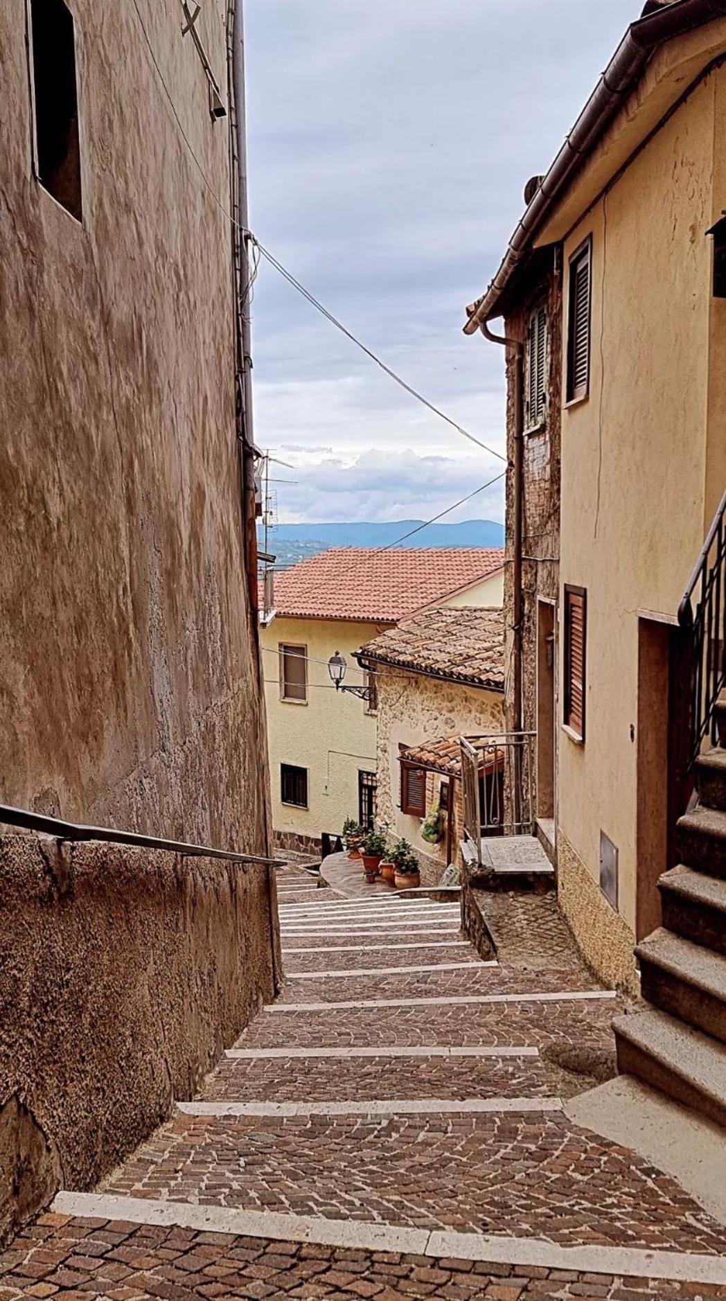Poggio BustoneIl Sentieroアパートメント エクステリア 写真